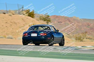 media/Dec-13-2025-Extreme Speed (Sat) [[d129ecb0b9]]/Beginner/Session 2 (Turn 4)/